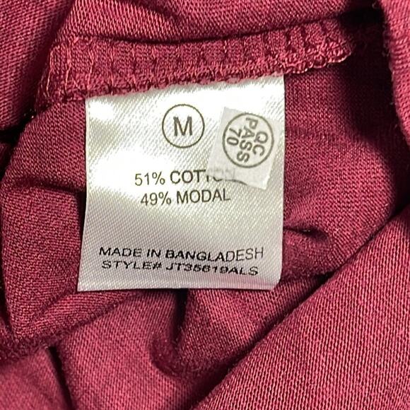 FASHION NOVA Leslie Long Sleeve Cropped Tee in Wine Size Medium - Picture 10 of 11